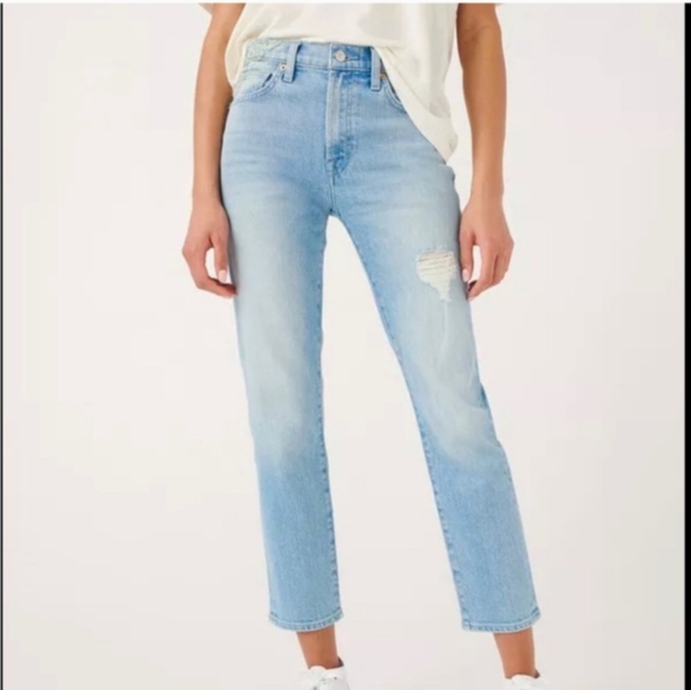 7 For All‎ Mankind Peggi Light Blue Distressed Women Jeans Size 28